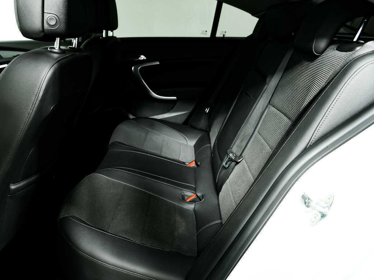 Опель Инсигния б/у, 2012, Автоматическая. Фото: #11