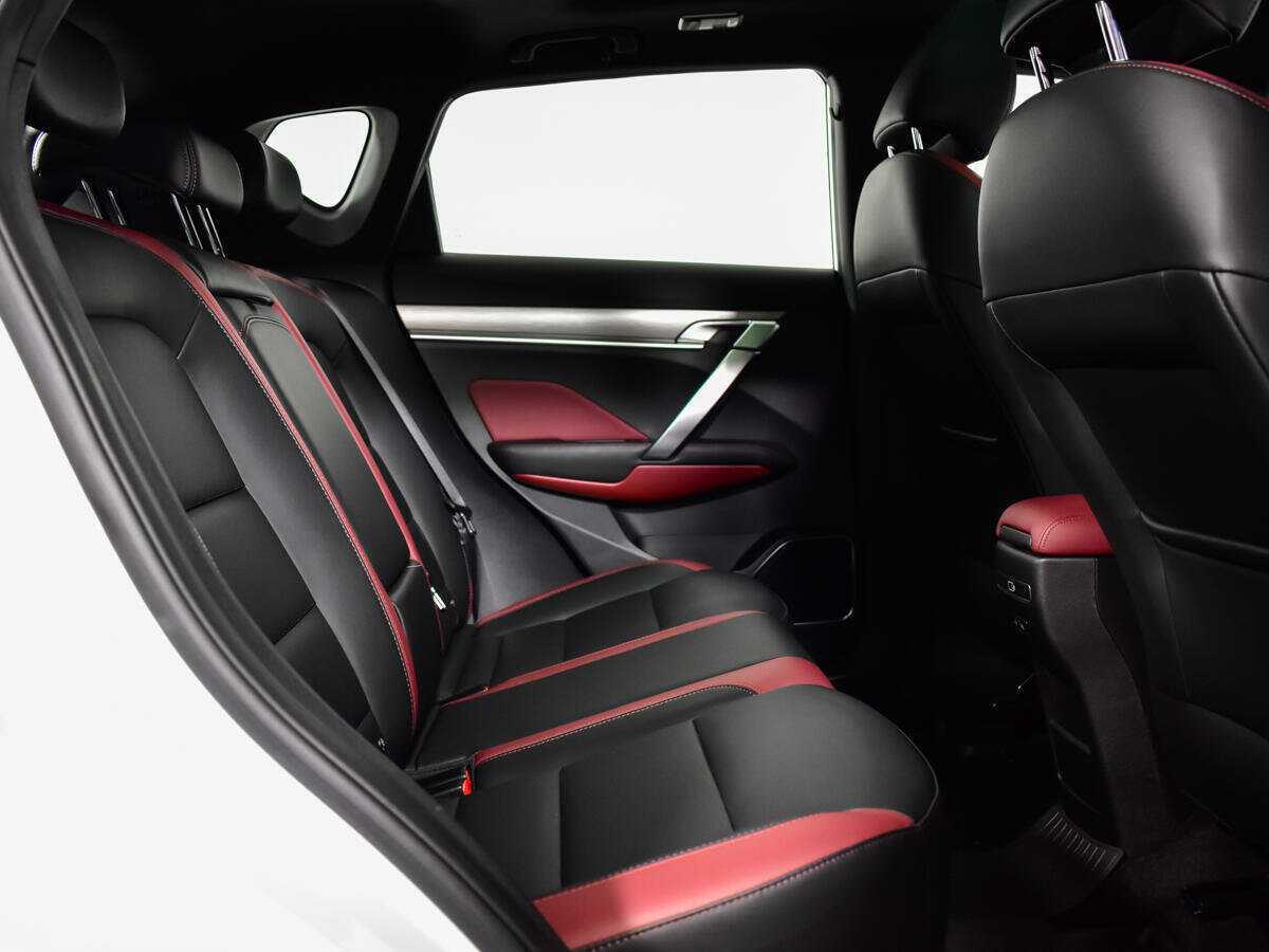 Джили Кулрэй б/у, 2022, Роботизированная. Фото: #9