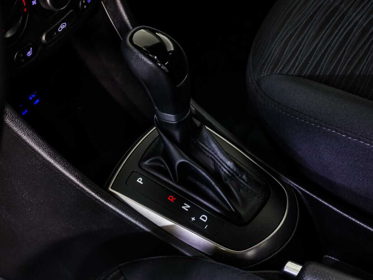 Хендай Солярис б/у, 2015, Автоматическая. Фото: #13