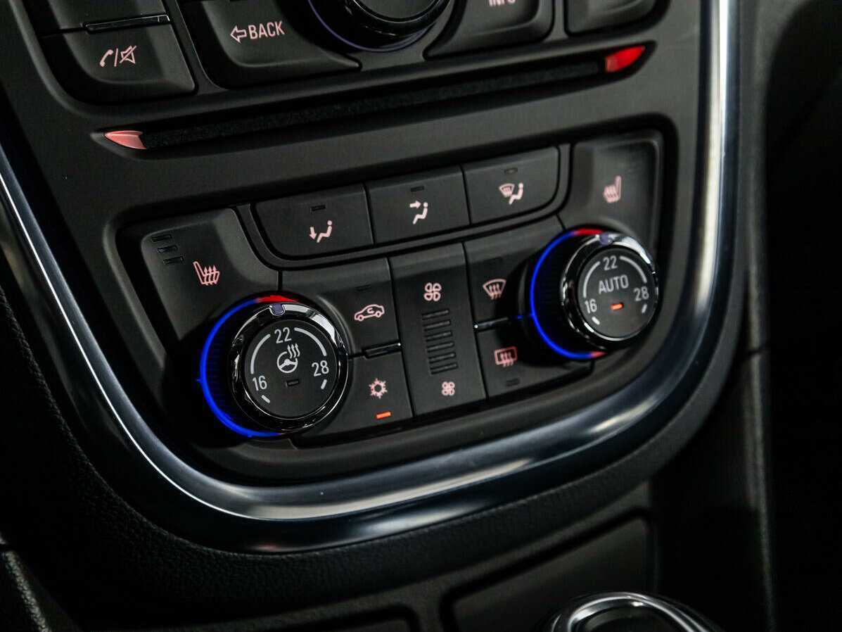 Опель Мокка б/у, 2013, Автоматическая. Фото: #17