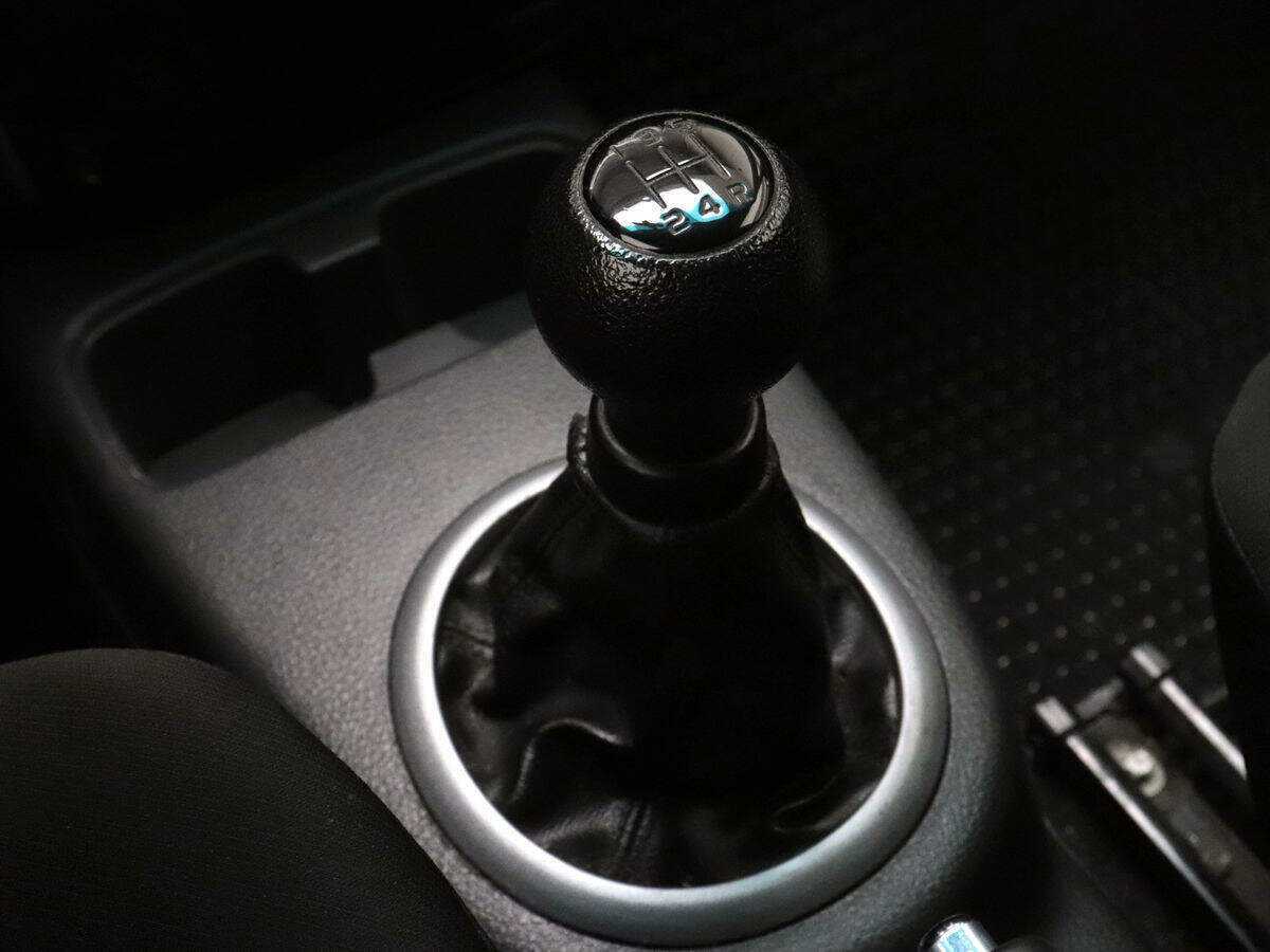 Сузуки С-Икс4 б/у, 2012, Механическая. Фото: #9