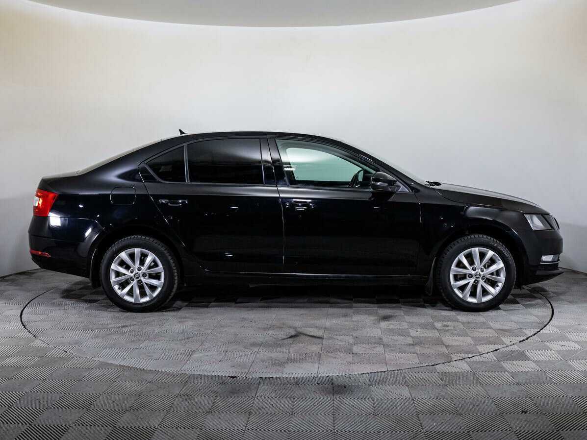 Шкода Октавия б/у, 2017, Автоматическая. Фото: #3