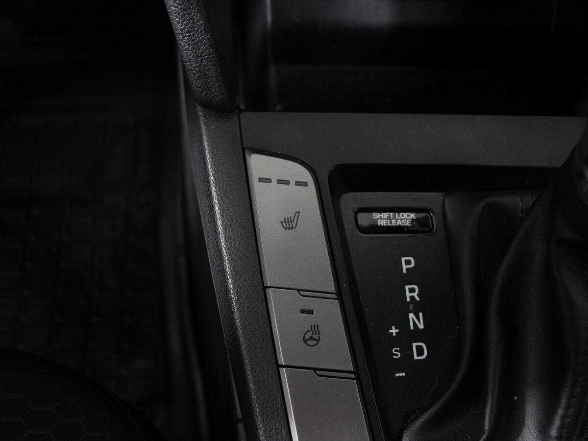 Хендай Елантра б/у, 2020, Автоматическая. Фото: #14