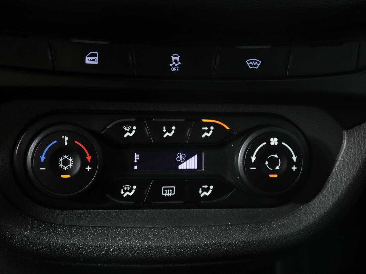 Лада (ВАЗ) Веста б/у, 2019, Роботизированная. Фото: #12