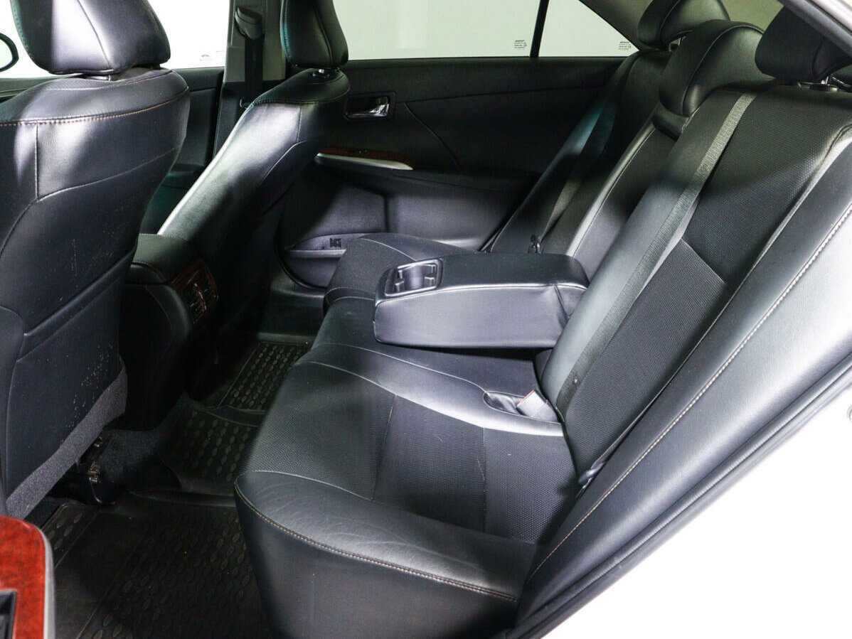 Тойота Камри б/у, 2014, Автоматическая. Фото: #9