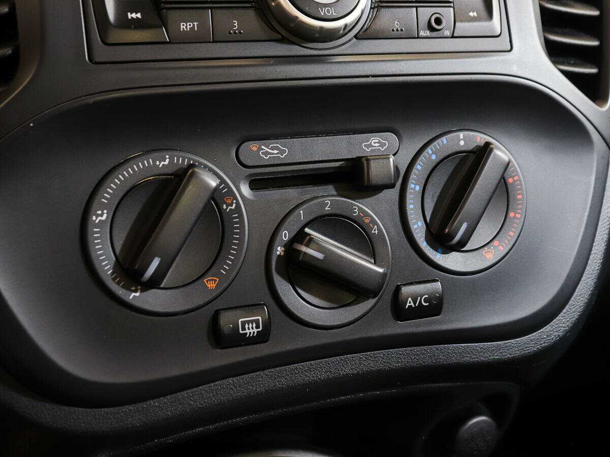 Ниссан Жук б/у, 2014, Вариатор. Фото: #14