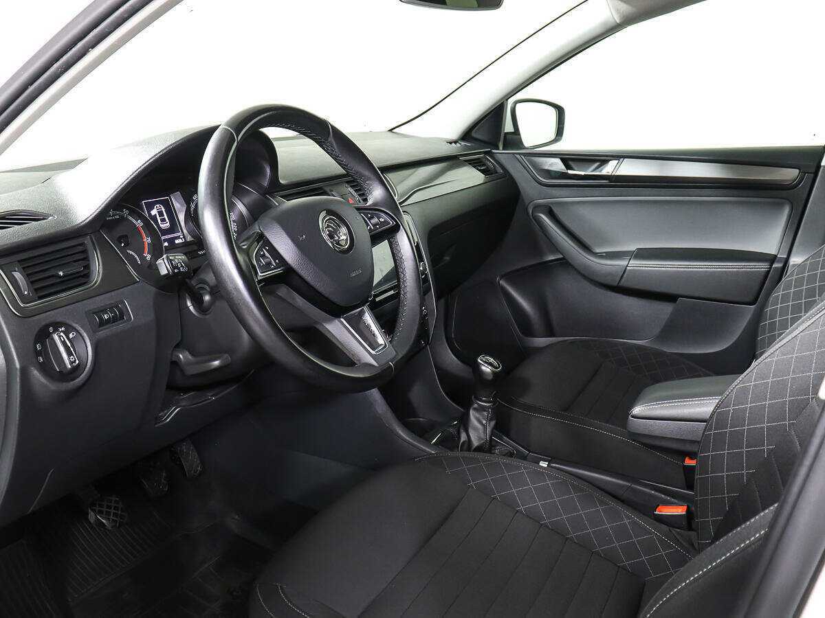 Шкода Рапид б/у, 2018, Механическая. Фото: #12