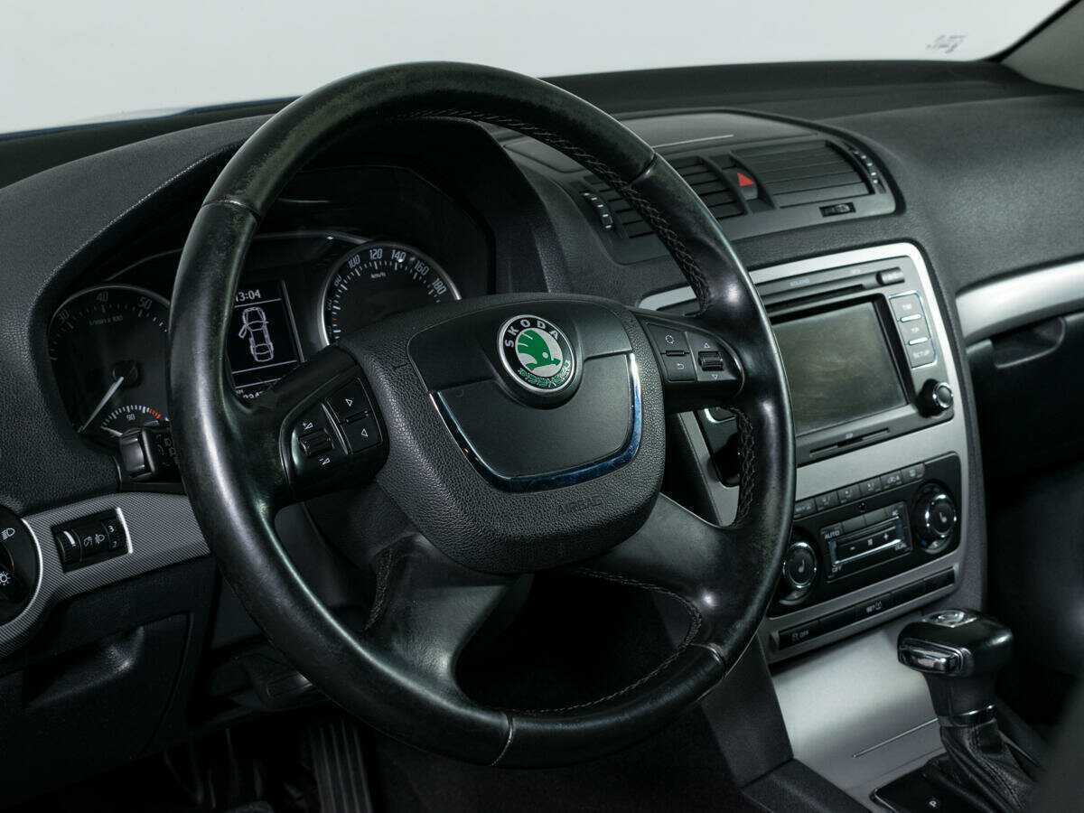 Шкода Октавия б/у, 2012, Автоматическая. Фото: #13