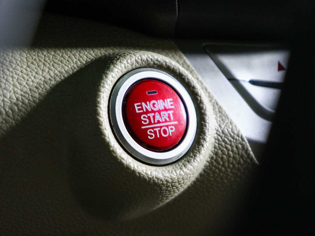 Хонда Аккорд б/у, 2012, Автоматическая. Фото: #14