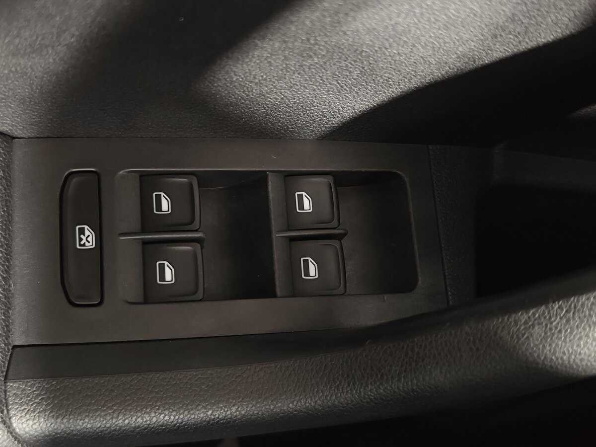 Шкода Октавия б/у, 2014, Роботизированная. Фото: #15