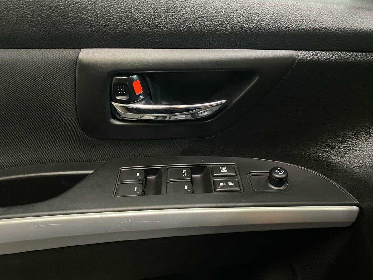 Сузуки С-Икс4 б/у, 2014, Вариатор. Фото: #15