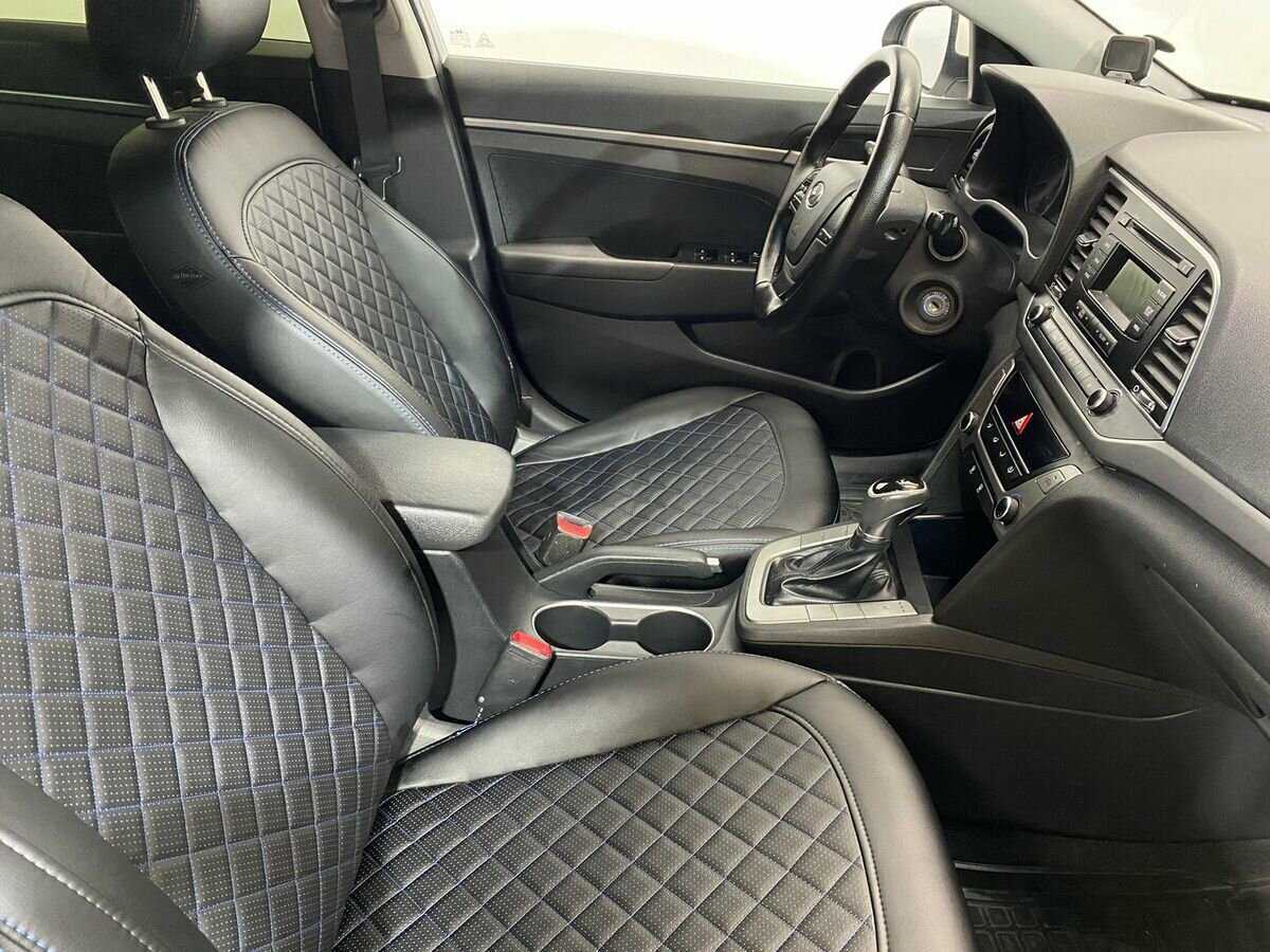 Хендай Елантра б/у, 2017, Автоматическая. Фото: #9