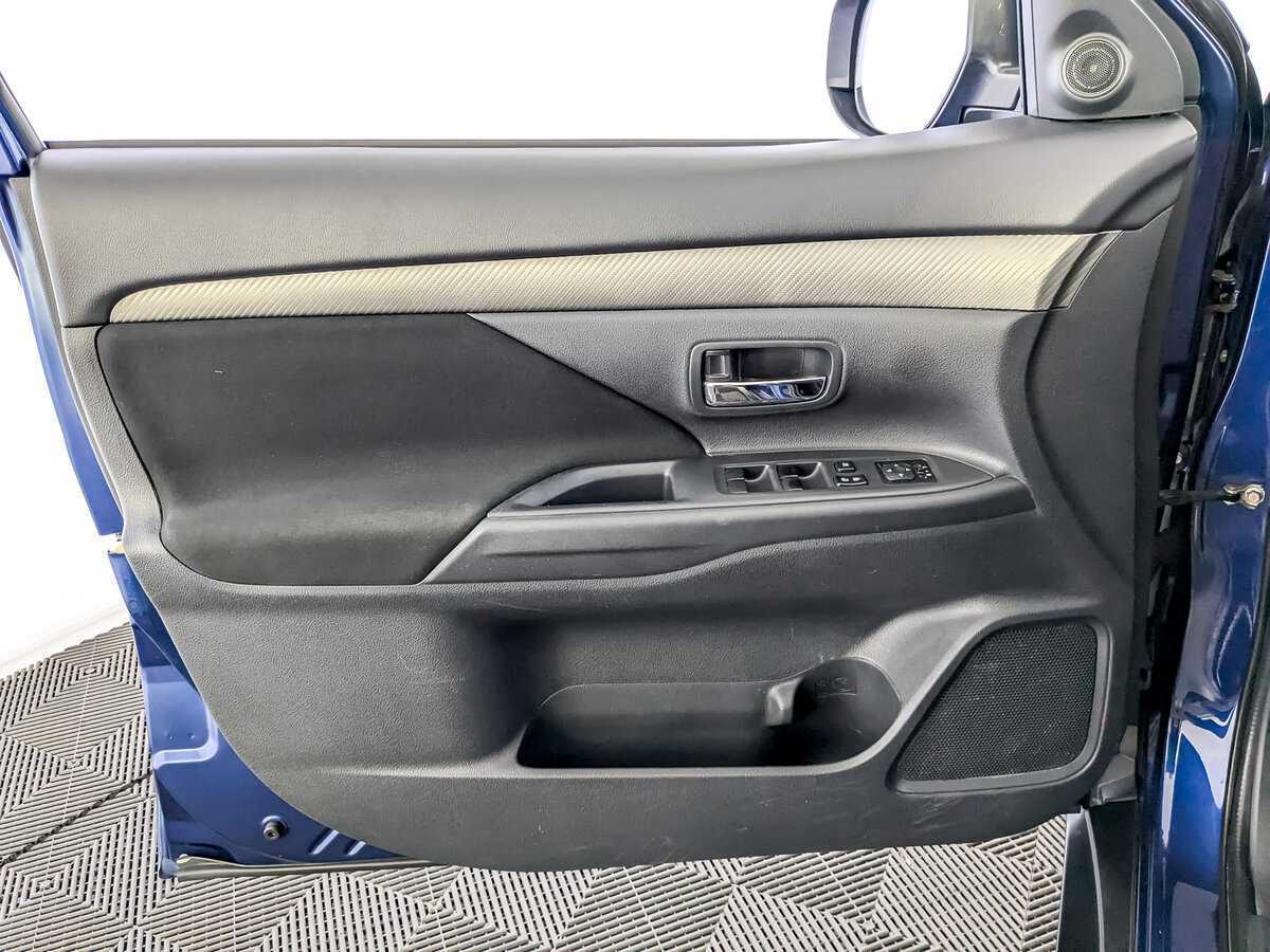 Митсубиши Оутлэндер б/у, 2014, Вариатор. Фото: #14