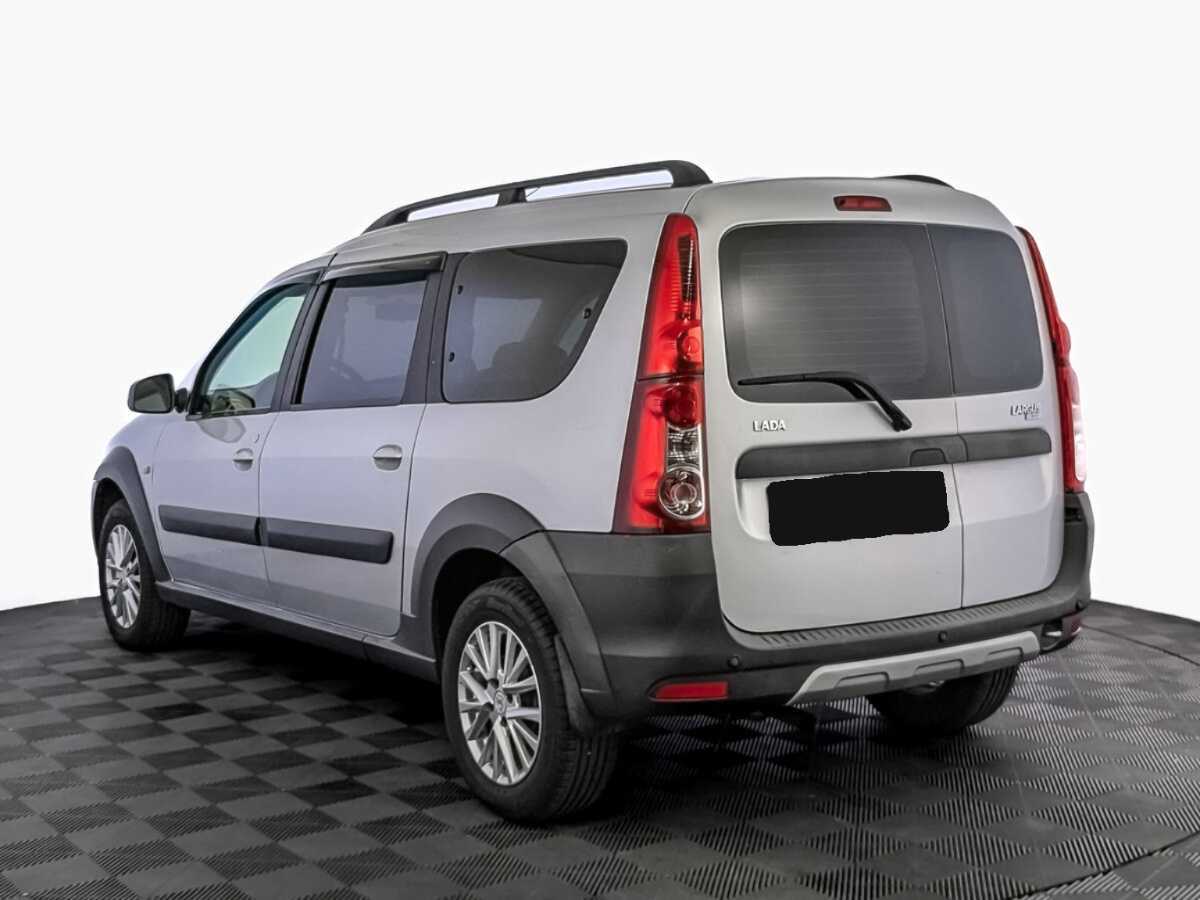 Лада (ВАЗ) Ларгус б/у, 2017, Механическая. Фото: #6