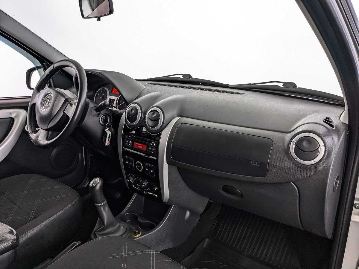 Лада (ВАЗ) Ларгус б/у, 2017, Механическая. Фото: #8