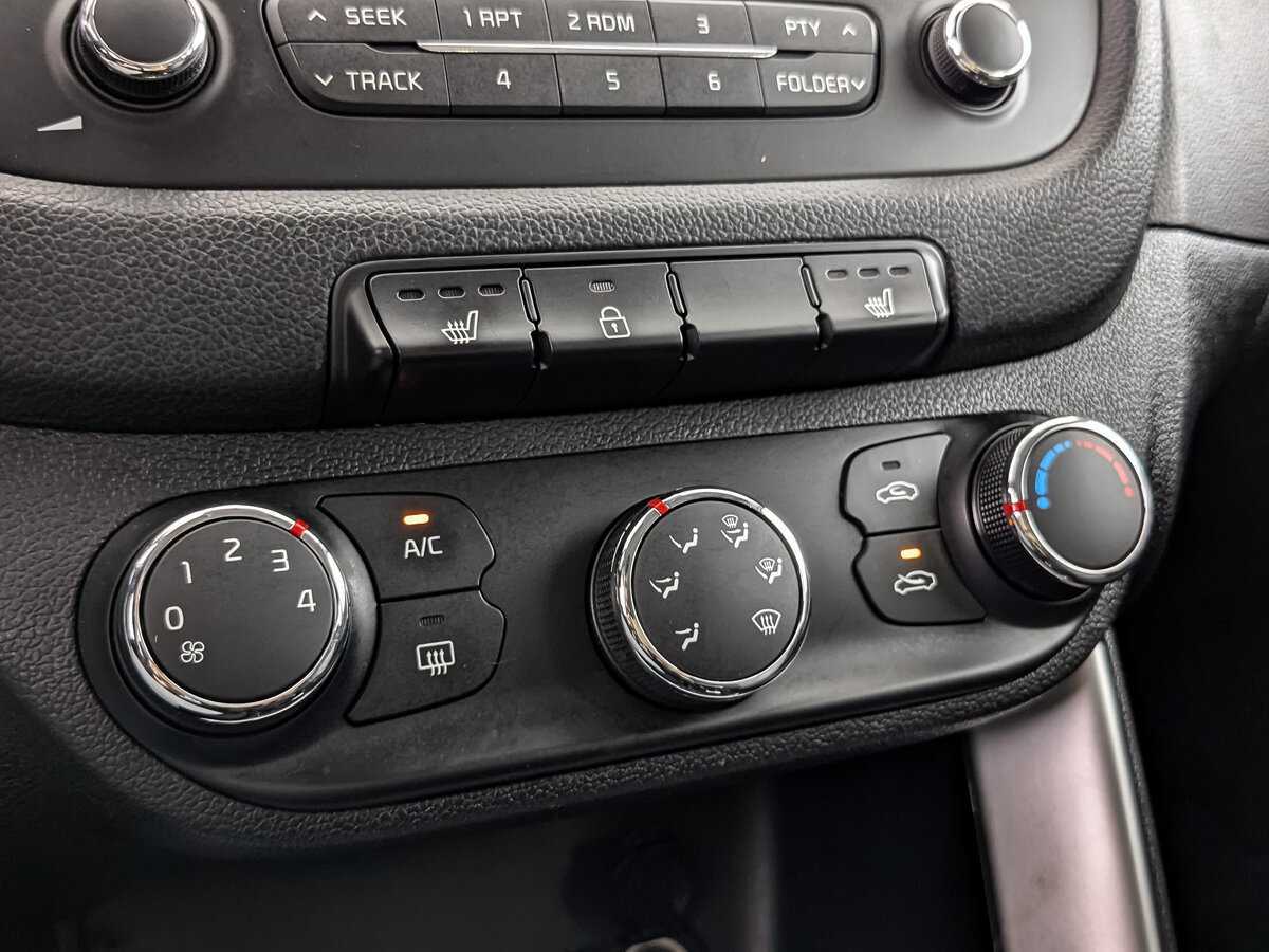 Киа Сид б/у, 2015, Механическая. Фото: #21