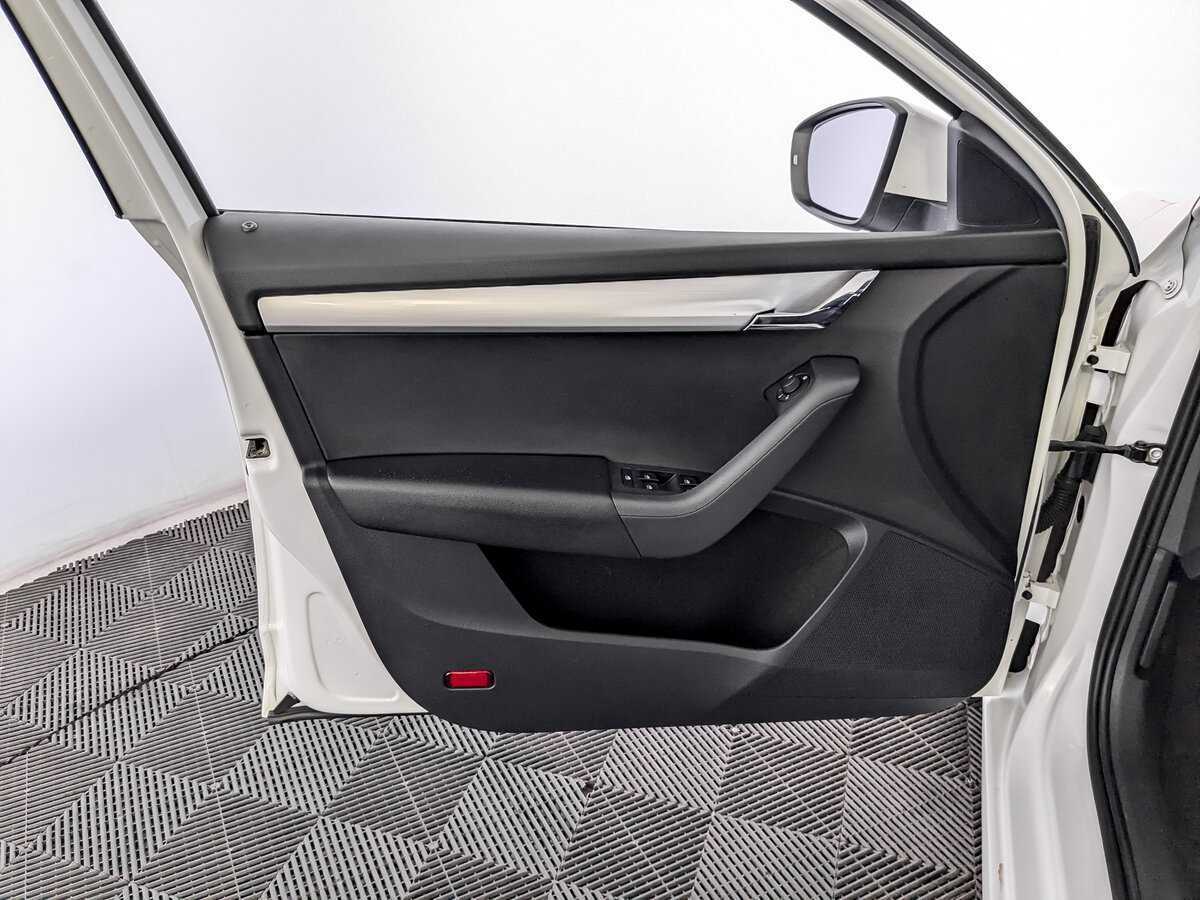 Шкода Октавия б/у, 2019, Механическая. Фото: #14