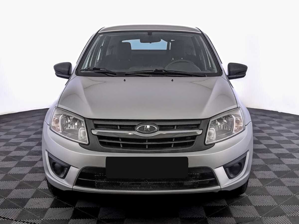 Лада (ВАЗ) Гранта б/у, 2017, Механическая. Фото: #1