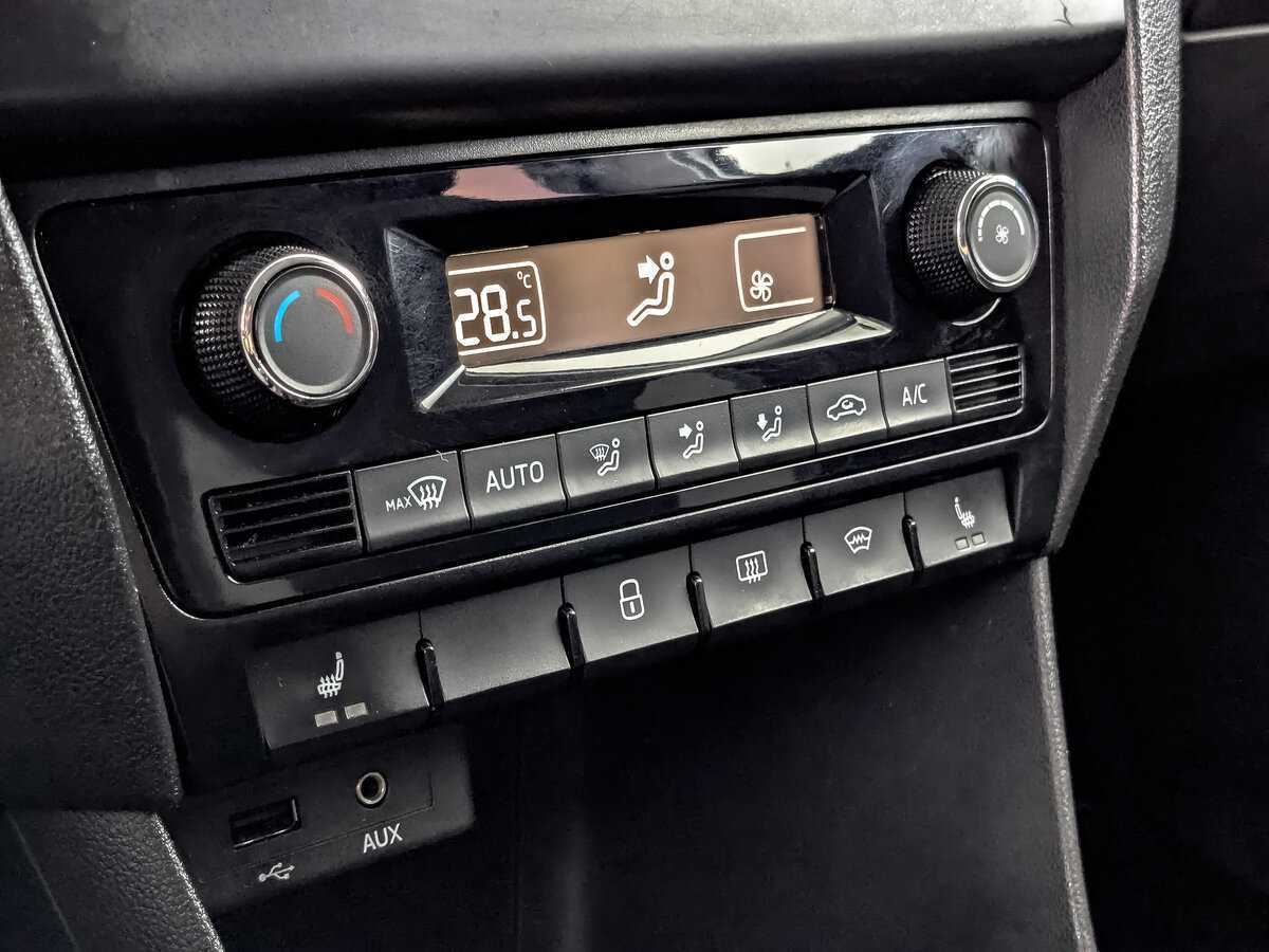 Шкода Рапид б/у, 2017, Механическая. Фото: #16