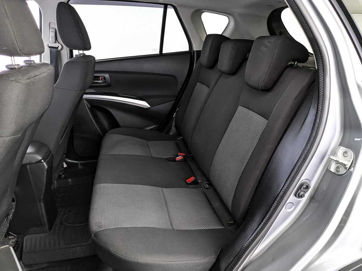 Сузуки С-Икс4 б/у, 2014, Механическая. Фото: #13