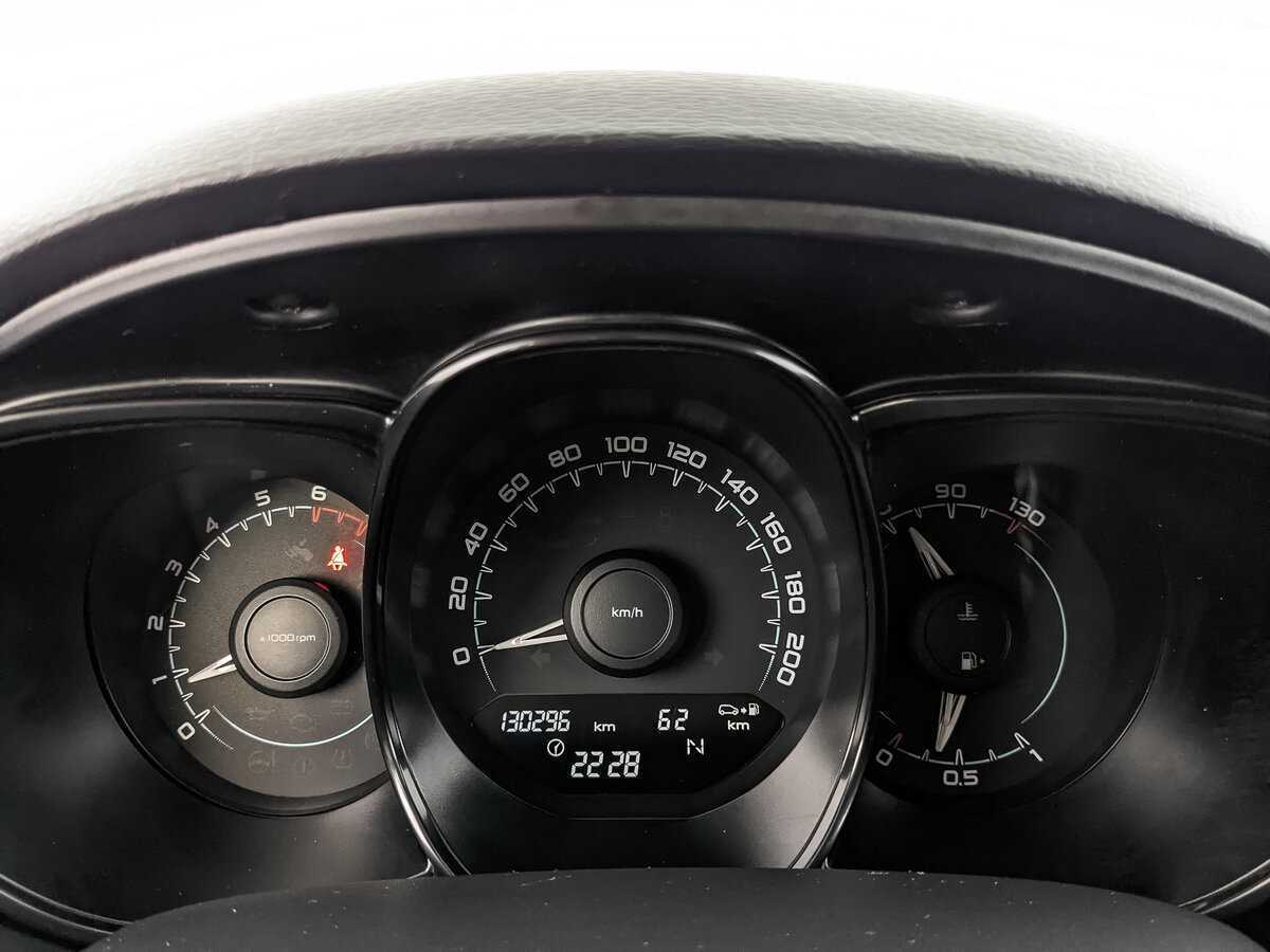 Лада (ВАЗ) Веста б/у, 2016, Роботизированная. Фото: #11