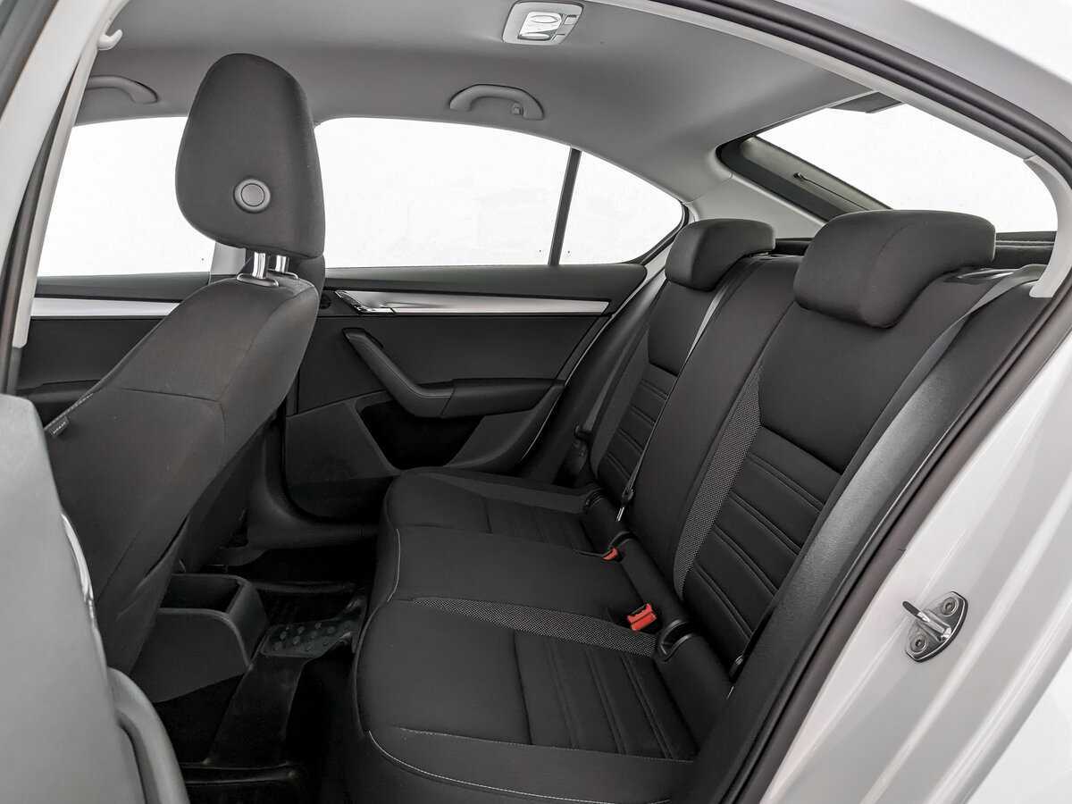 Шкода Октавия б/у, 2017, Механическая. Фото: #9