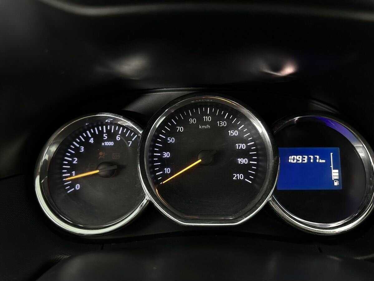 Рено Дастер б/у, 2018, Механическая. Фото: #10