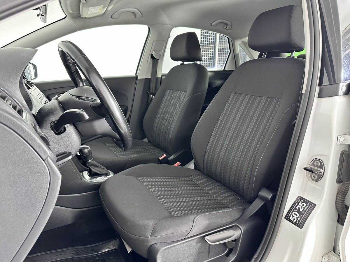 Фольксваген Поло б/у, 2016, Автоматическая. Фото: #7