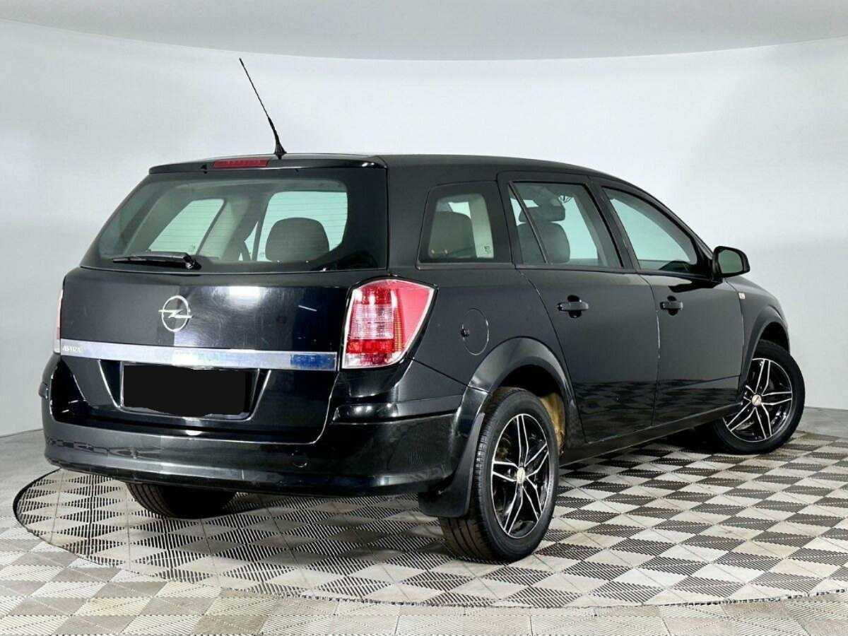 Опель Астра б/у, 2014, Автоматическая. Фото: #1