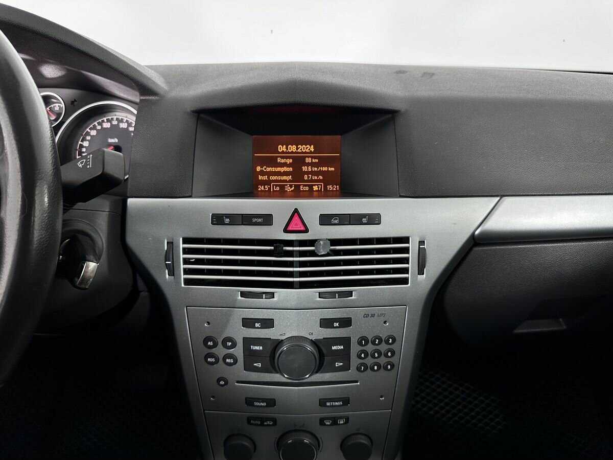 Опель Астра б/у, 2014, Автоматическая. Фото: #9