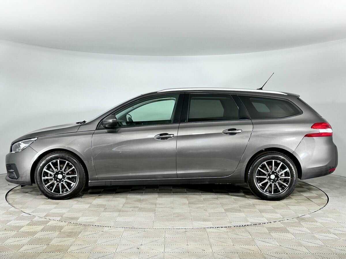 Пежо 308 б/у, 2018, Механическая. Фото: #4