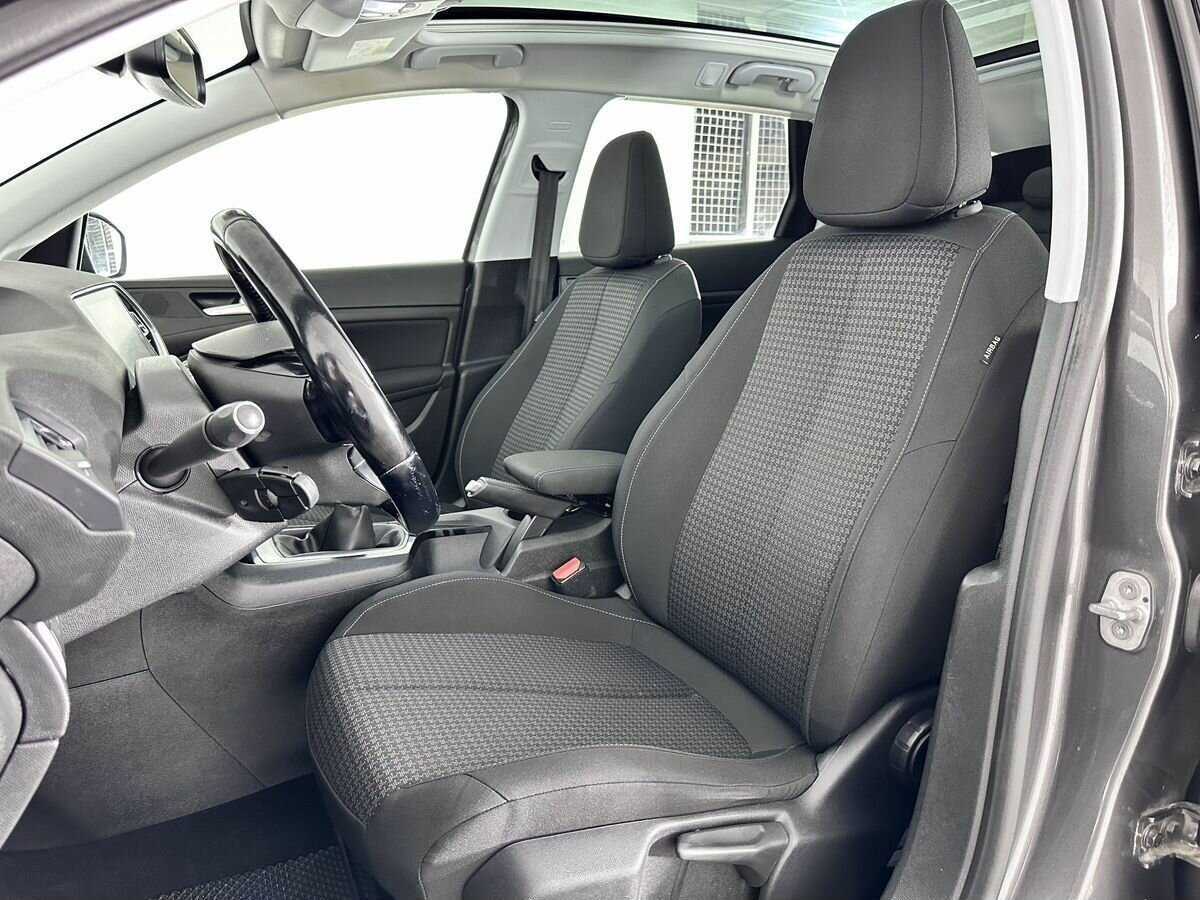 Пежо 308 б/у, 2018, Механическая. Фото: #6