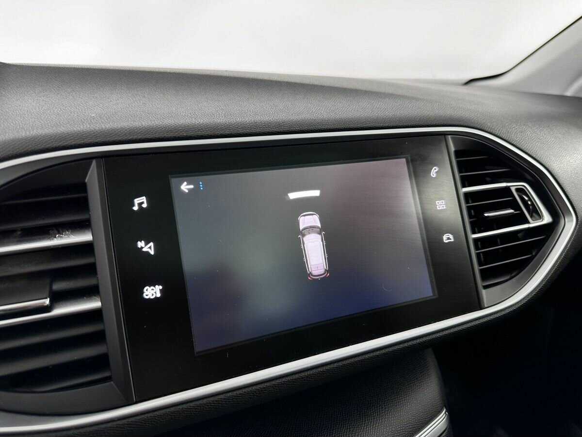 Пежо 308 б/у, 2018, Механическая. Фото: #11