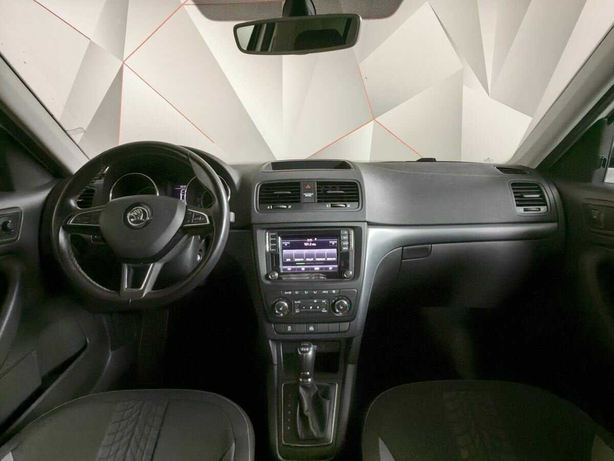 Шкода Йети б/у, 2017, Роботизированная. Фото: #9