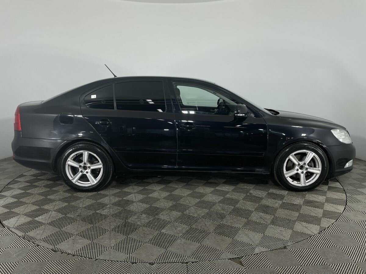 Шкода Октавия б/у, 2012, Механическая. Фото: #3