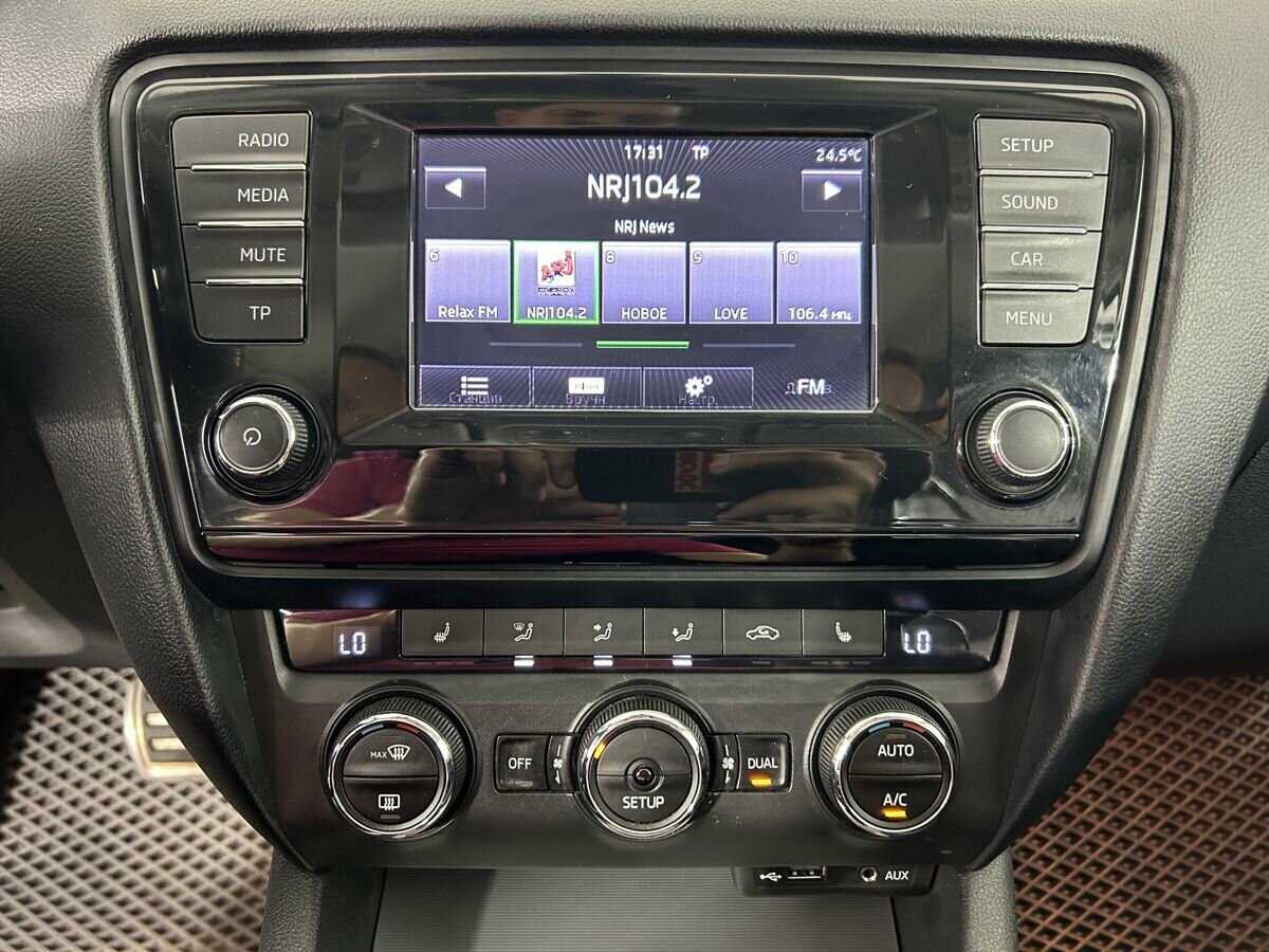 Шкода Октавия б/у, 2014, Роботизированная. Фото: #11