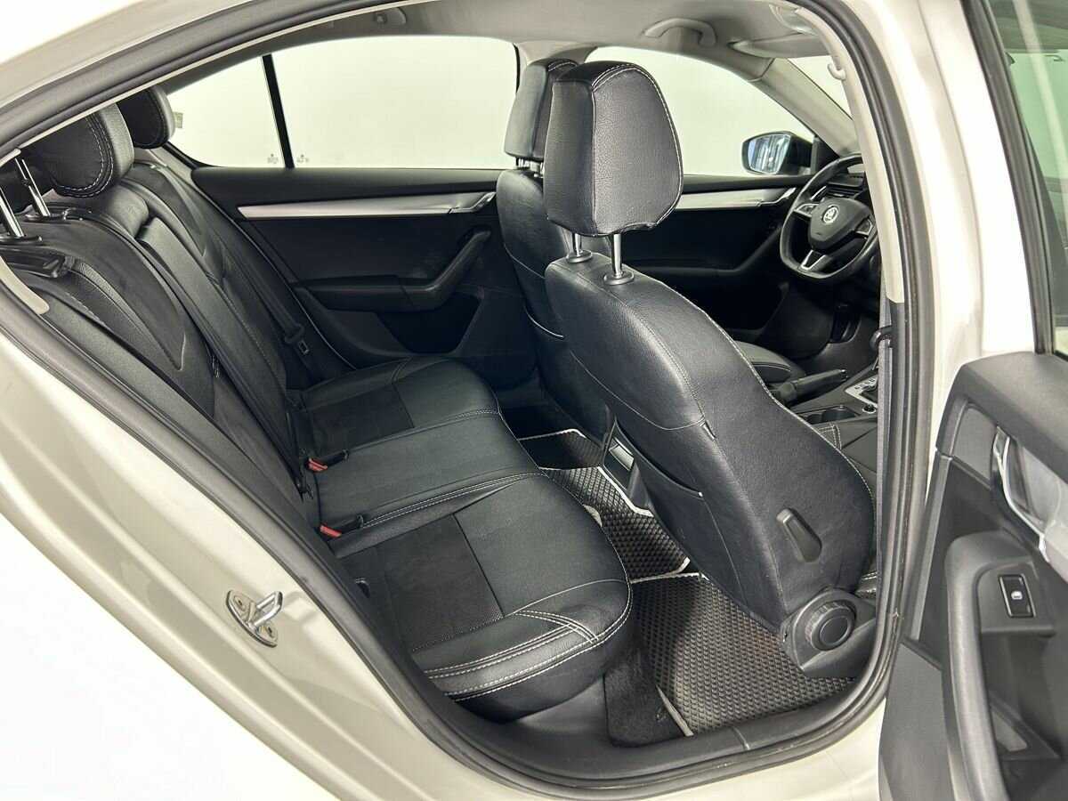 Шкода Октавия б/у, 2014, Роботизированная. Фото: #15