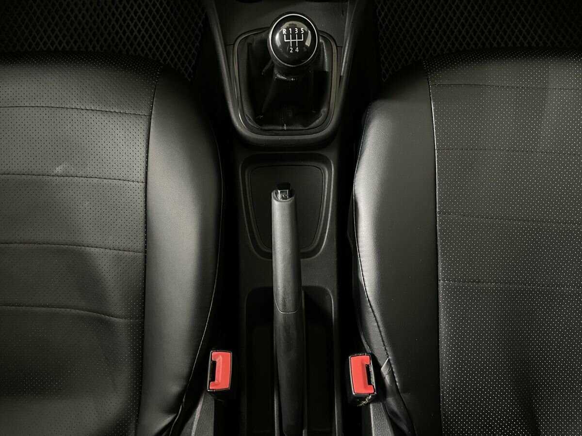 Фольксваген Поло б/у, 2017, Механическая. Фото: #12