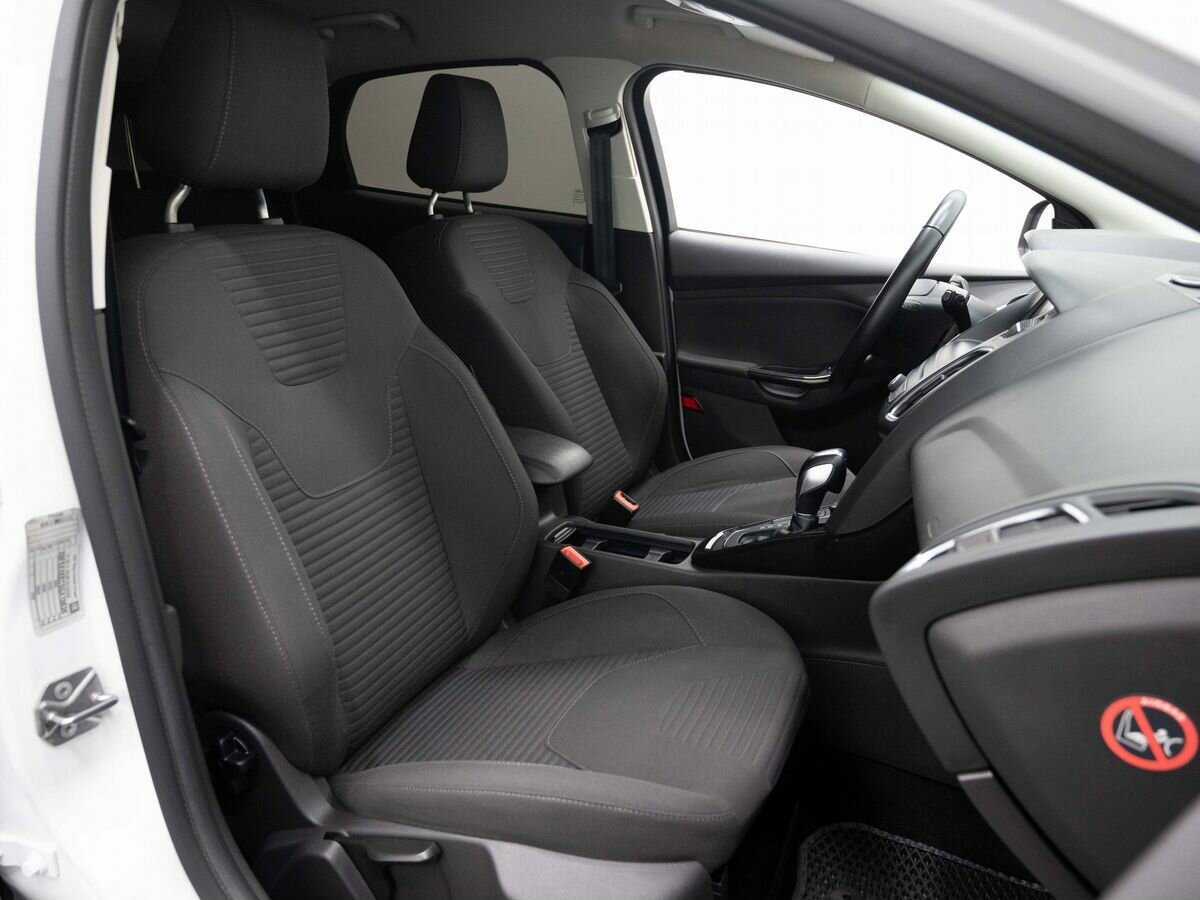 Форд Фокус б/у, 2016, Автоматическая. Фото: #11