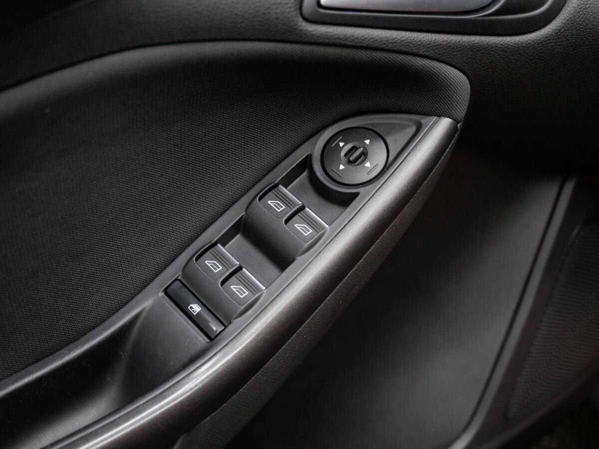 Форд Фокус б/у, 2016, Роботизированная. Фото: #14