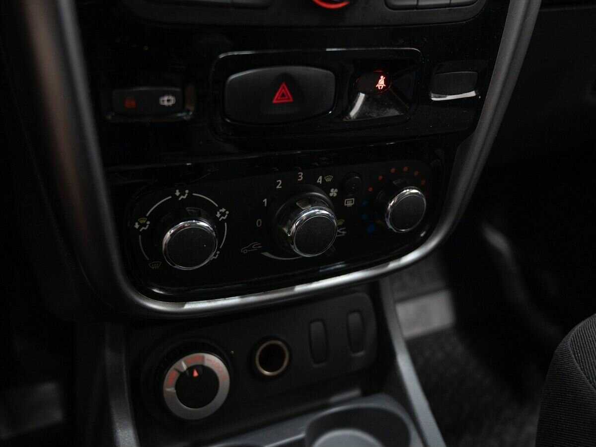 Рено Дастер б/у, 2013, Механическая. Фото: #17