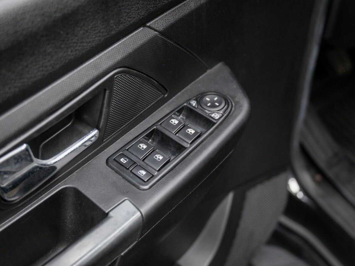 УАЗ Патриот б/у, 2015, Механическая. Фото: #15