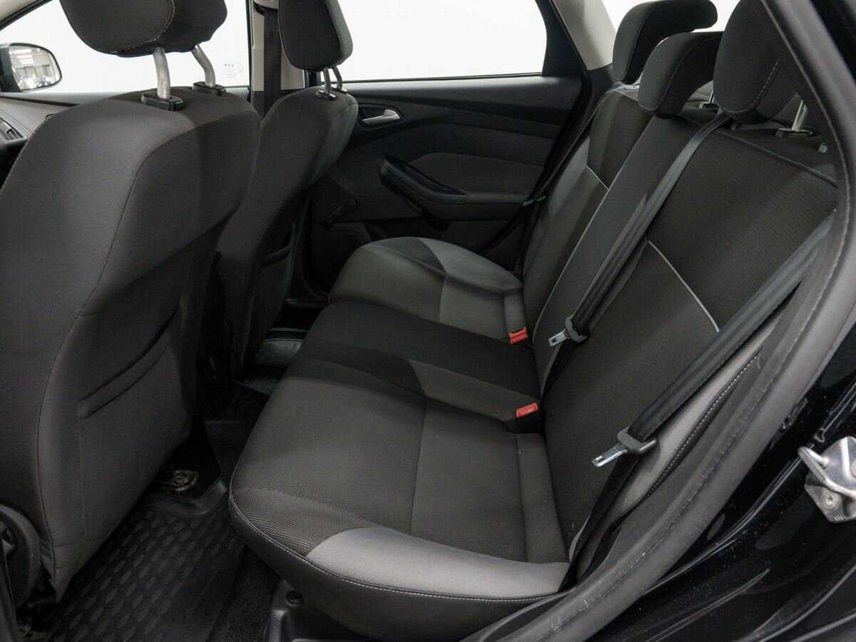 Форд Фокус б/у, 2012, Механическая. Фото: #11