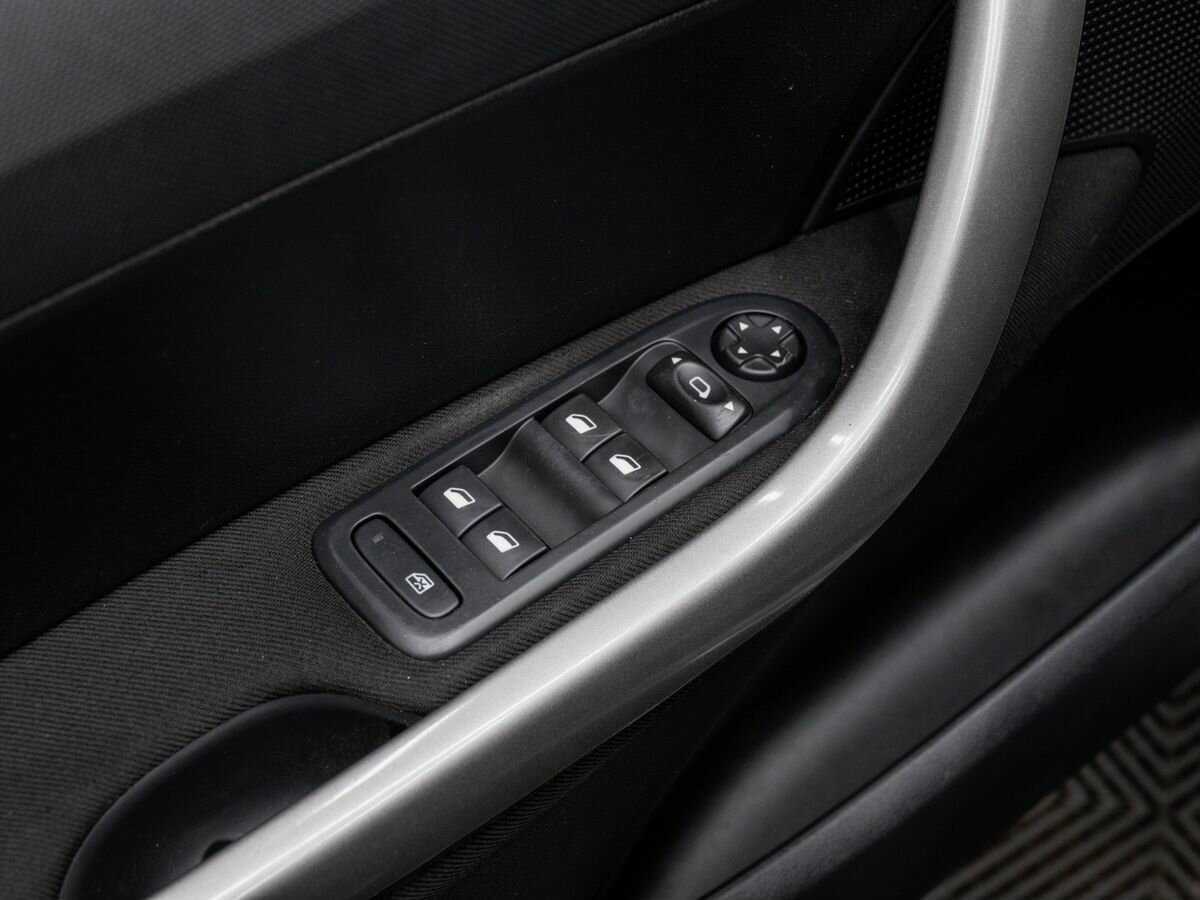 Пежо 408 б/у, 2013, Автоматическая. Фото: #14