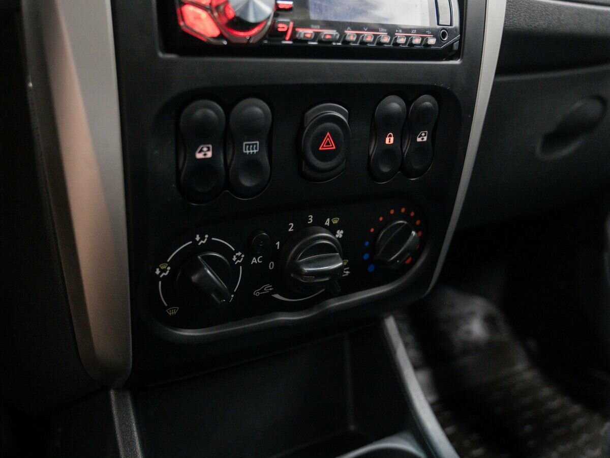 Ниссан Альмера б/у, 2013, Автоматическая. Фото: #15