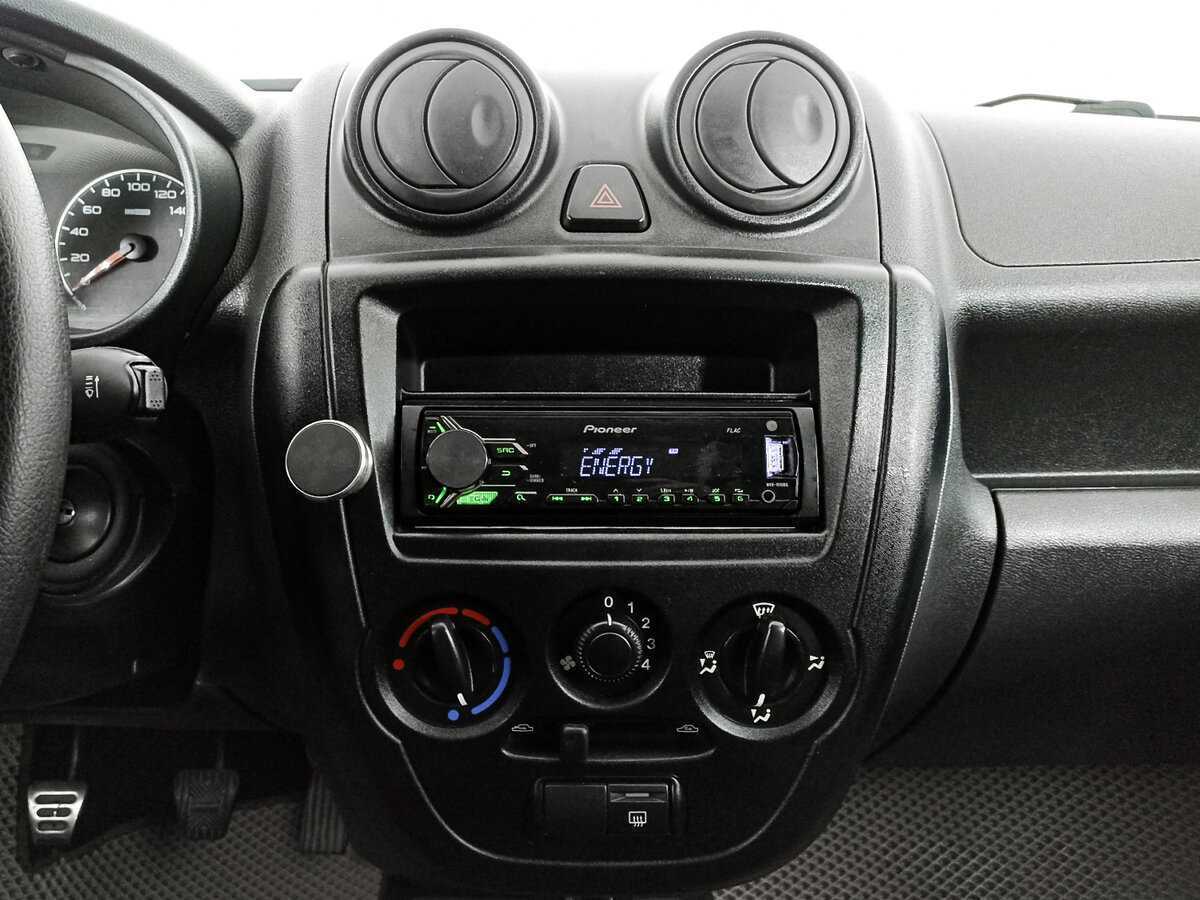 Лада (ВАЗ) Гранта б/у, 2017, Механическая. Фото: #12