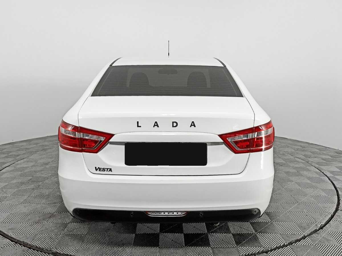 Лада (ВАЗ) Веста б/у, 2021, Механическая. Фото: #4