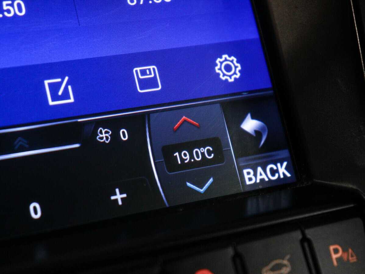 Опель Астра б/у, 2014, Автоматическая. Фото: #19