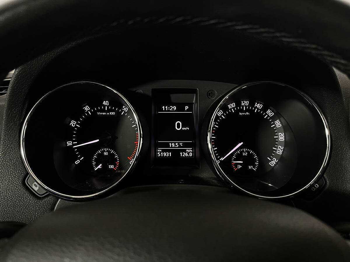 Шкода Йети б/у, 2017, Роботизированная. Фото: #8