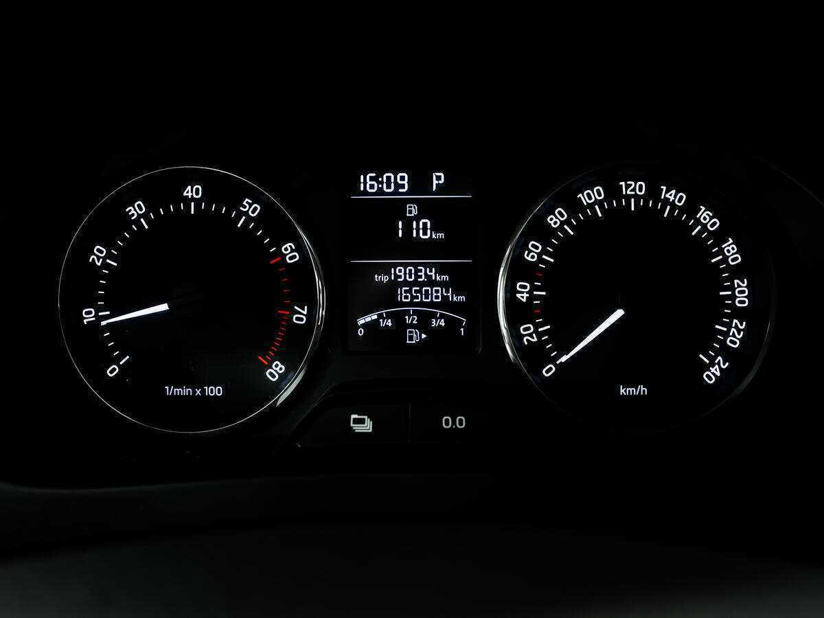 Шкода Рапид б/у, 2014, Автоматическая. Фото: #9